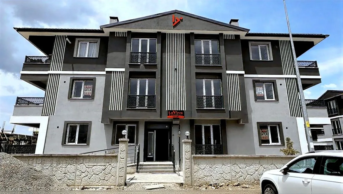 88M² ERZURUM KİRALIK 2+1 DAİRE AZIZIYE SIFIR - 2