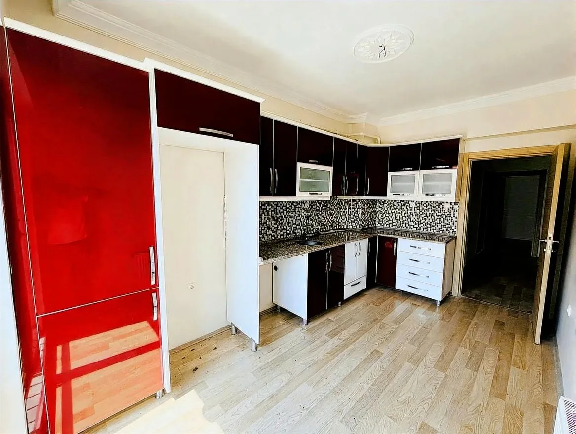 ERZURUM AZIZIYE KİRALIK 3+1 DAİRE 130M² ASANSÖRLÜ
