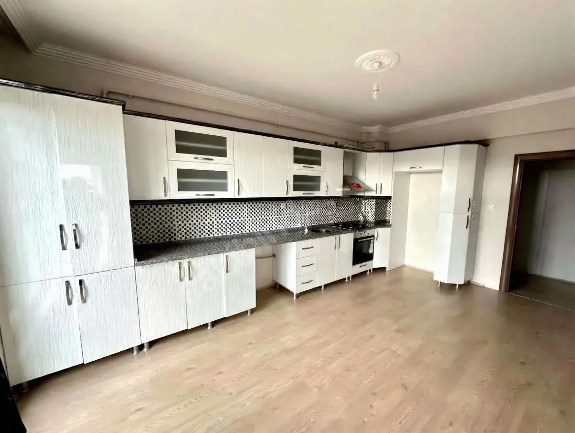 3+1 KİRALIK DAİRE ERZURUM/AZIZIYE 145M² ÇATI KATI - 1