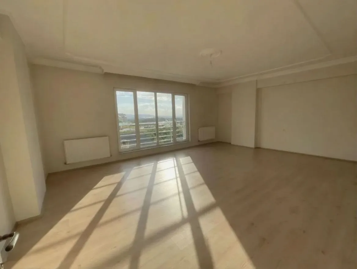 ERZURUM KİRALIK 3+1 DAİRE ARA/5 KAT 150M² YAKUTIYE - 1