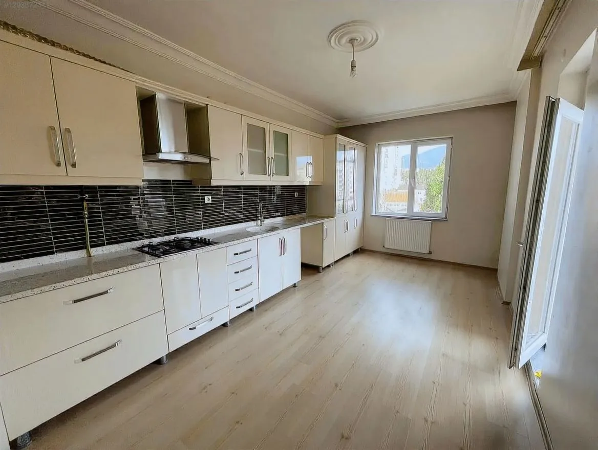 ERZURUM KİRALIK 3+1 DAİRE ARA/5 KAT 150M² YAKUTIYE - Fotoğraf 22
