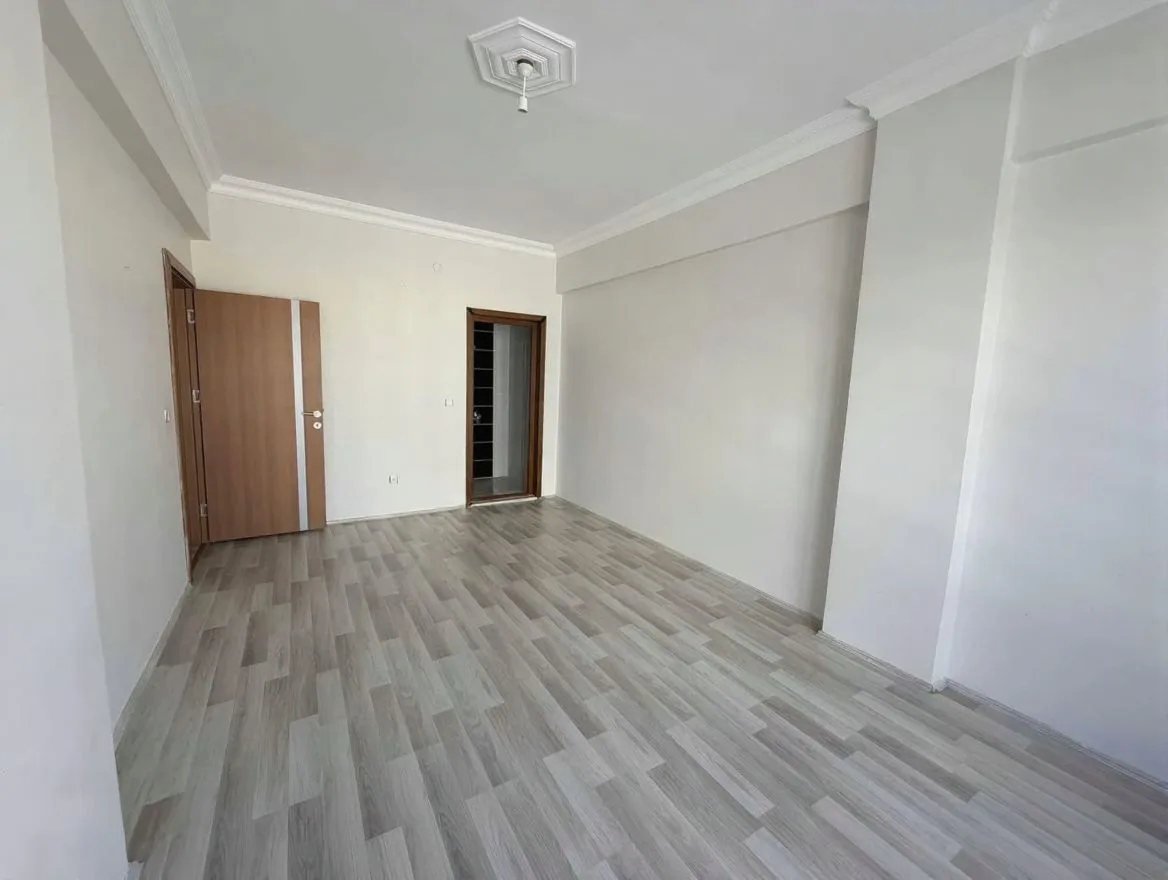 ERZURUM EŞYALI KİRALIK FIRSAT 2+1 DAİRE | 100M² AZIZIYE - Fotoğraf 12