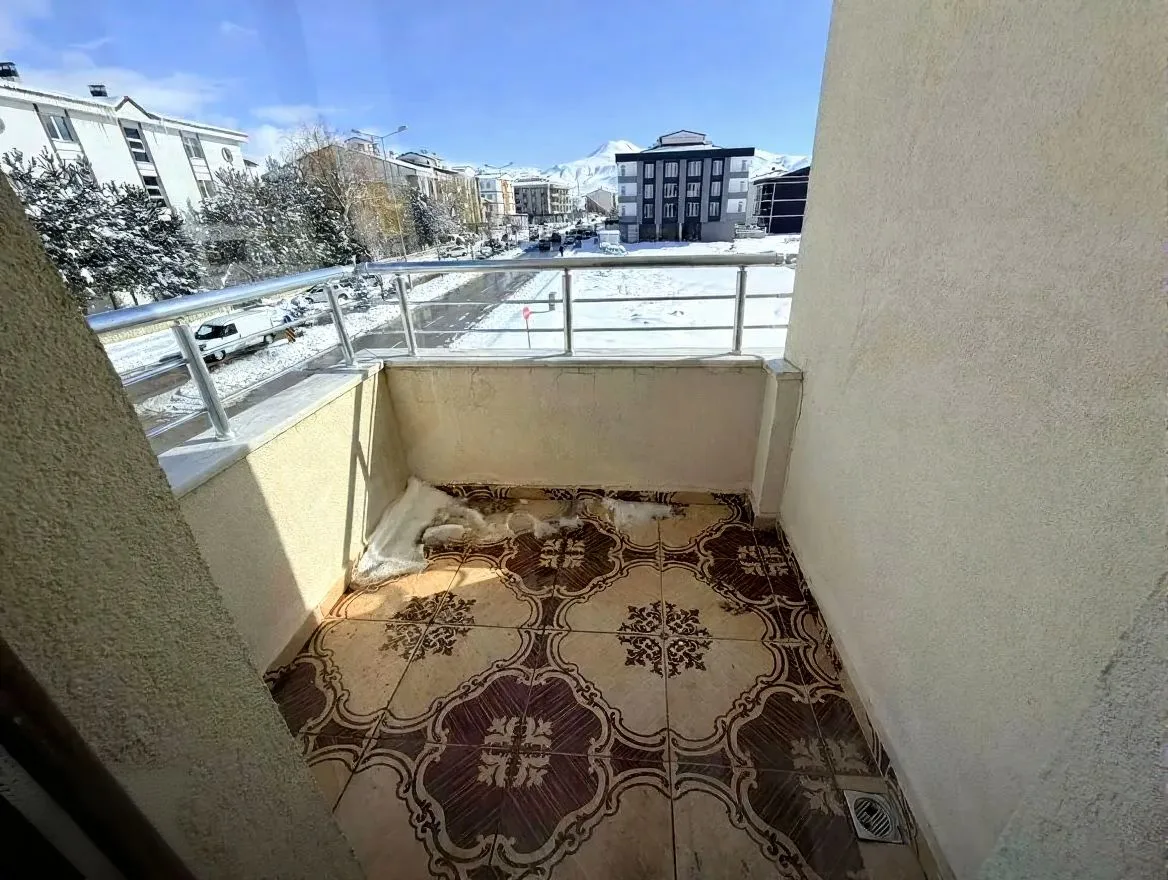 ERZURUM EŞYALI KİRALIK FIRSAT 2+1 DAİRE | 100M² AZIZIYE - Fotoğraf 7
