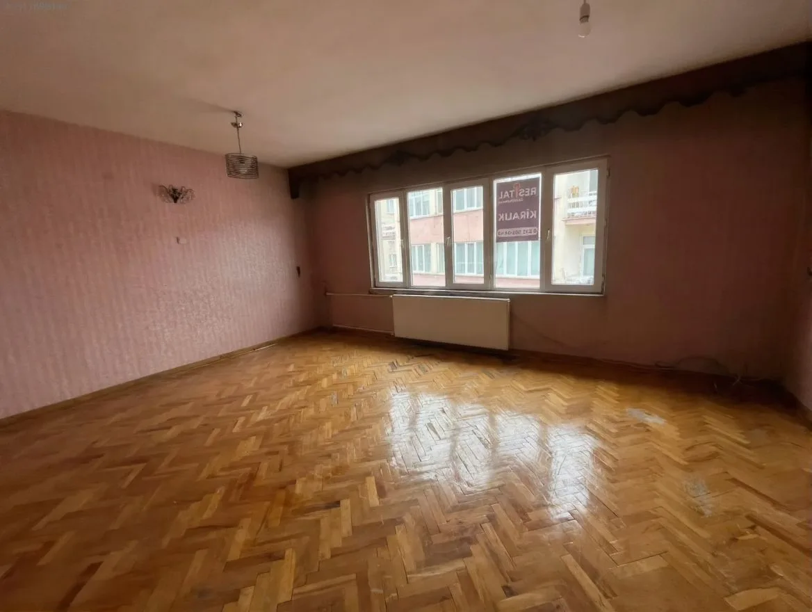 ERZURUM KİRALIK 3+1 DAİRE 120M² YAKUTIYE ÇATI KATI - Fotoğraf 4