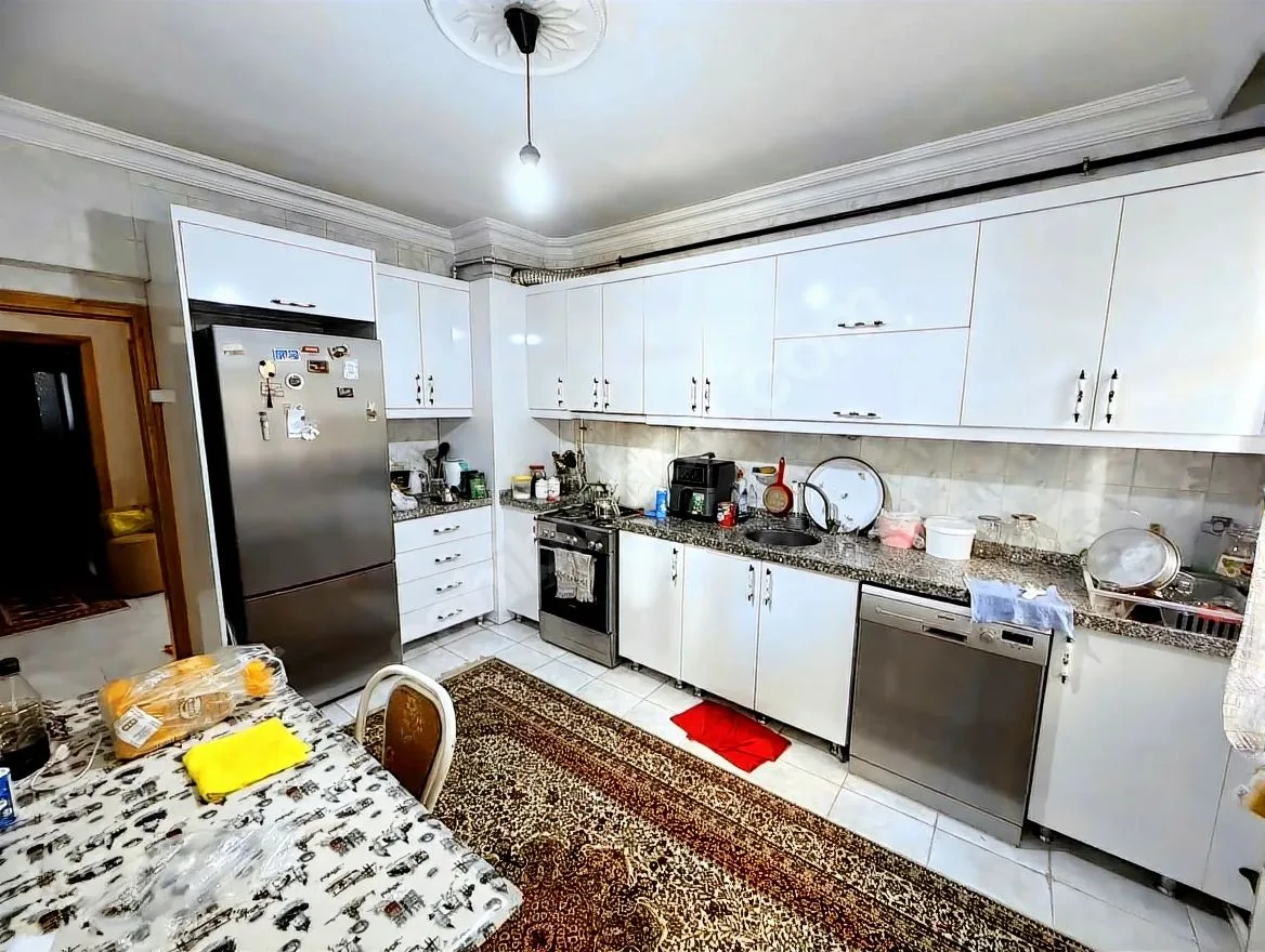 ERZURUM KİRALIK 4+1 DAİRE ARA/7 KAT 180M² YAKUTIYE - 1