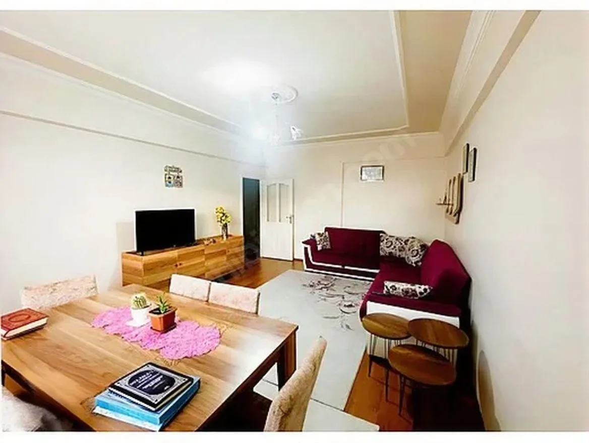 ERZURUM SATILIK 3+1 DAİRE ARA/7 KAT 110M² YAKUTIYE - 1