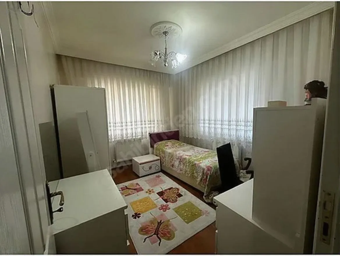 ERZURUM SATILIK 3+1 DAİRE ARA/7 KAT 110M² YAKUTIYE - Fotoğraf 14