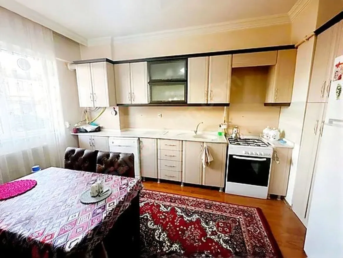 ERZURUM SATILIK 3+1 DAİRE ARA/7 KAT 110M² YAKUTIYE - Fotoğraf 6