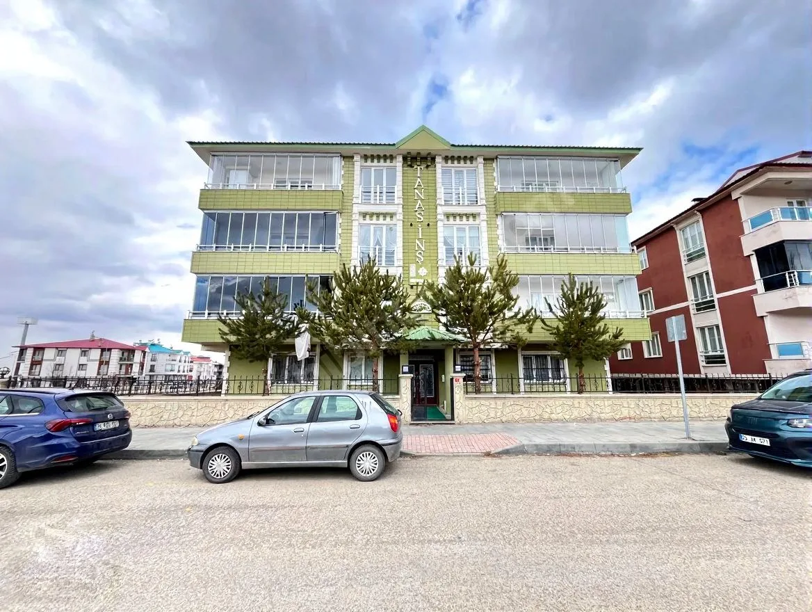 ERZURUM SATILIK 3+1 DAİRE 120M² AZIZIYE ÇATI KATI - 1