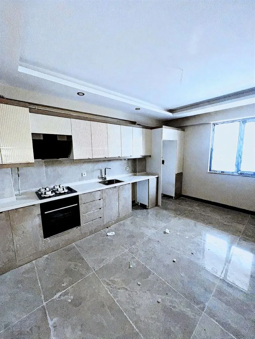 ERZURUM YAKUTIYE SATILIK 2+1 DAİRE ÖMER NASUHI BILMEN MH. 80M² - 3