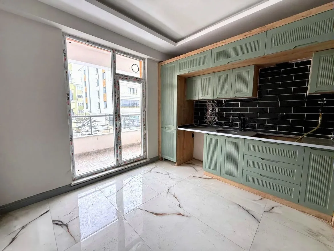 3+1 SATILIK DAİRE ERZURUM/AZIZIYE 120M² GİRİŞ KAT - 1