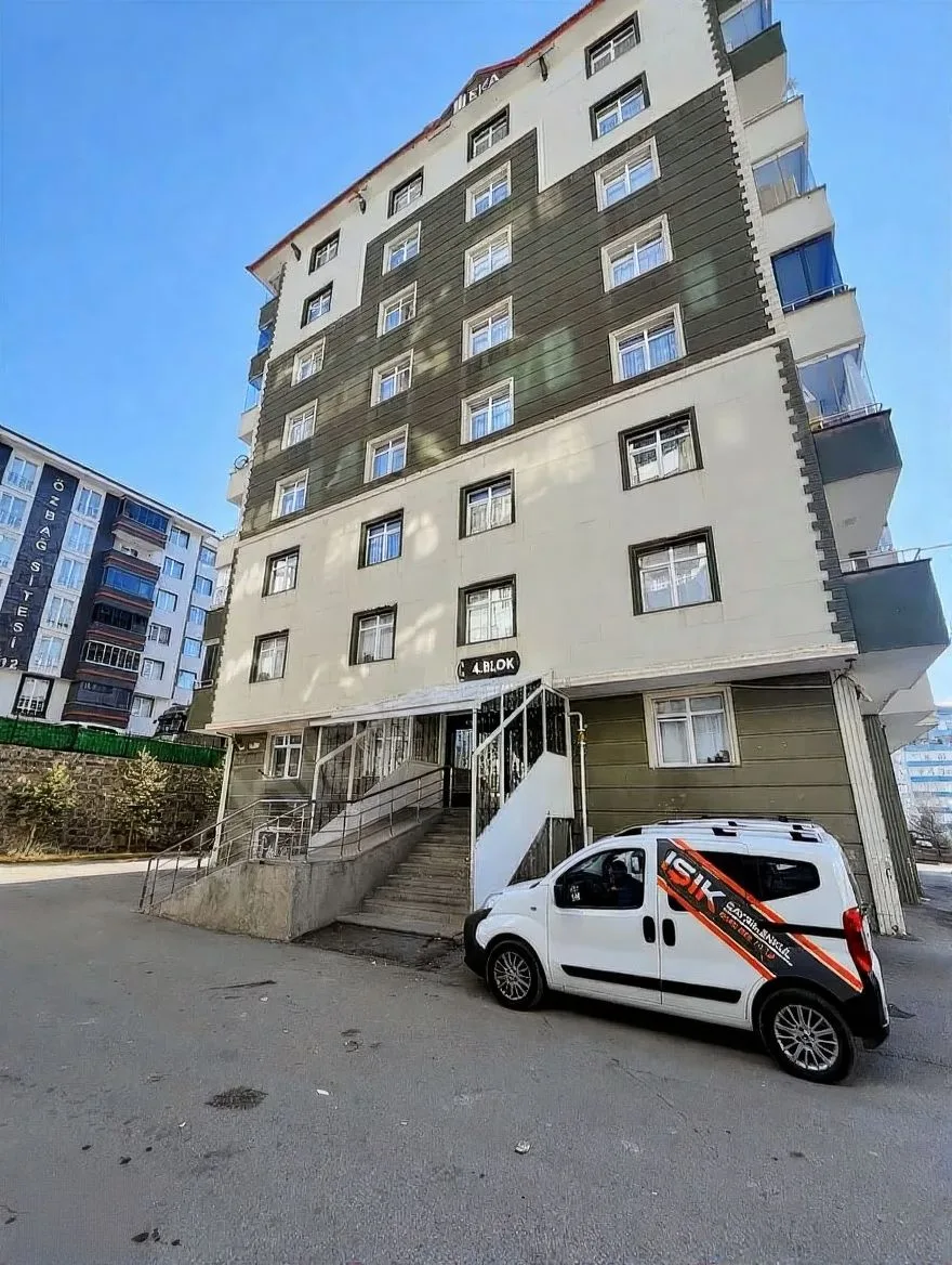 ERZURUM SATILIK SİTE İÇİ 3+1 DAİRE 135M² YAKUTIYE - 1