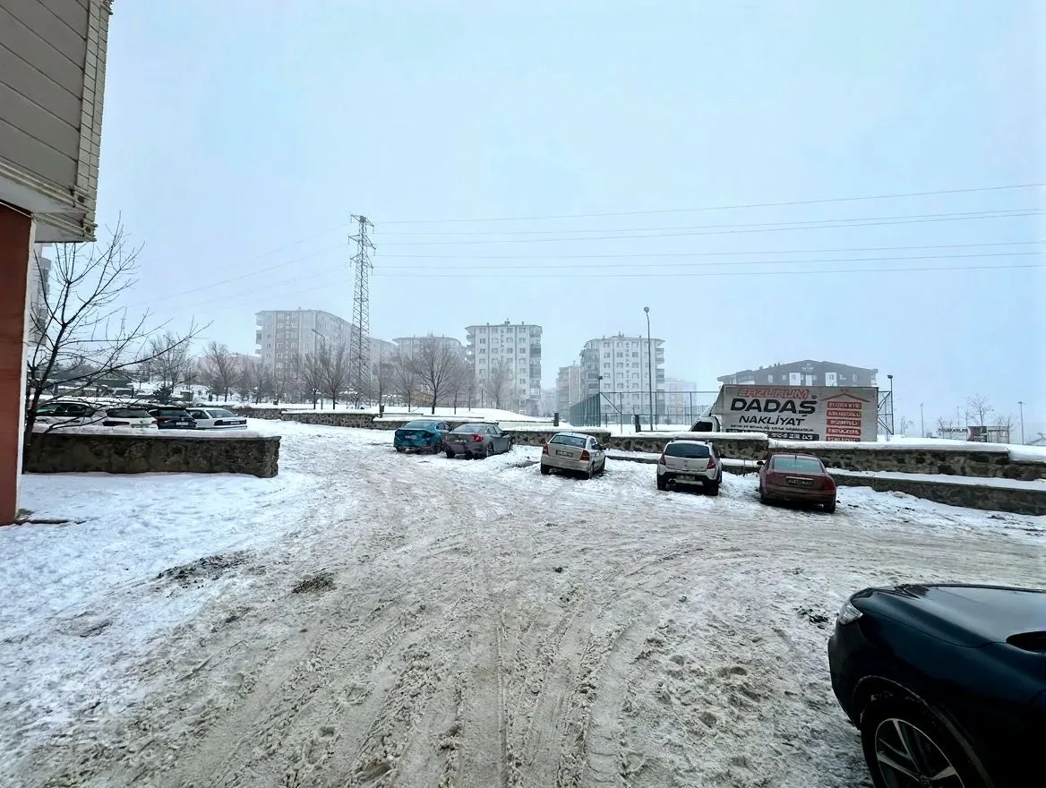 ERZURUM YAKUTIYE SATILIK 3+1 DAİRE KURTULUŞ MH. 150M² - Fotoğraf 16