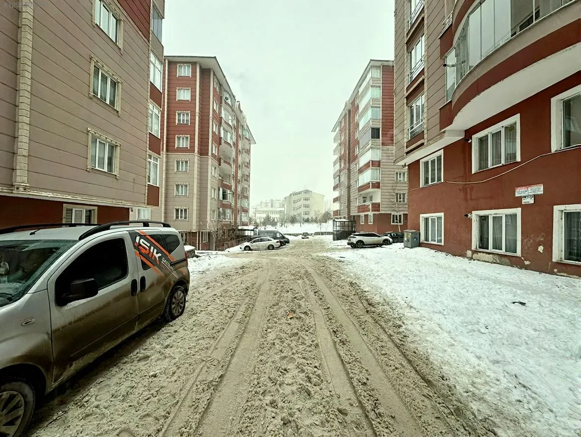 ERZURUM YAKUTIYE SATILIK 3+1 DAİRE KURTULUŞ MH. 150M² - Fotoğraf 20