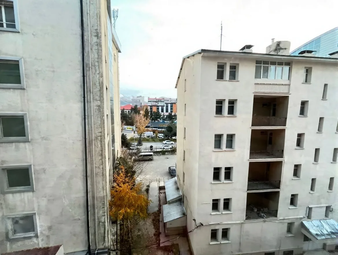 ERZURUM YAKUTIYE SATILIK 3+1 DAİRE ÖMER NASUHI BILMEN MH. 130M² - Fotoğraf 17