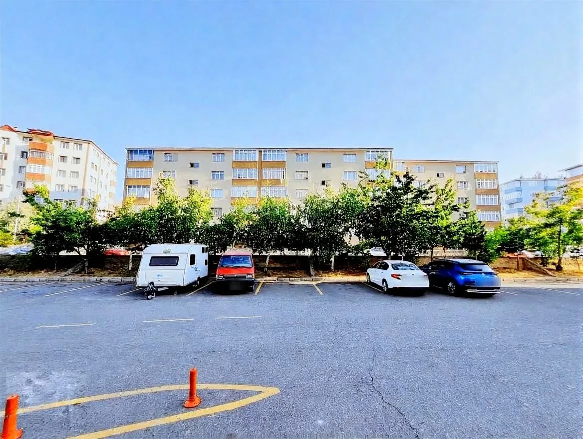 ERZURUM PALANDÖKEN SATILIK 3+1 DAİRE 145M² SİTE İÇİ - Fotoğraf 18