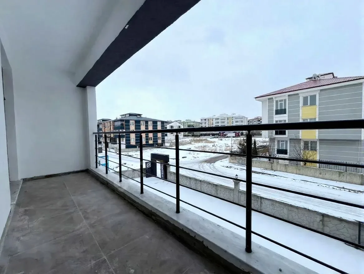90M² ERZURUM SATILIK 3+0 DAİRE AZIZIYE SIFIR - Fotoğraf 7