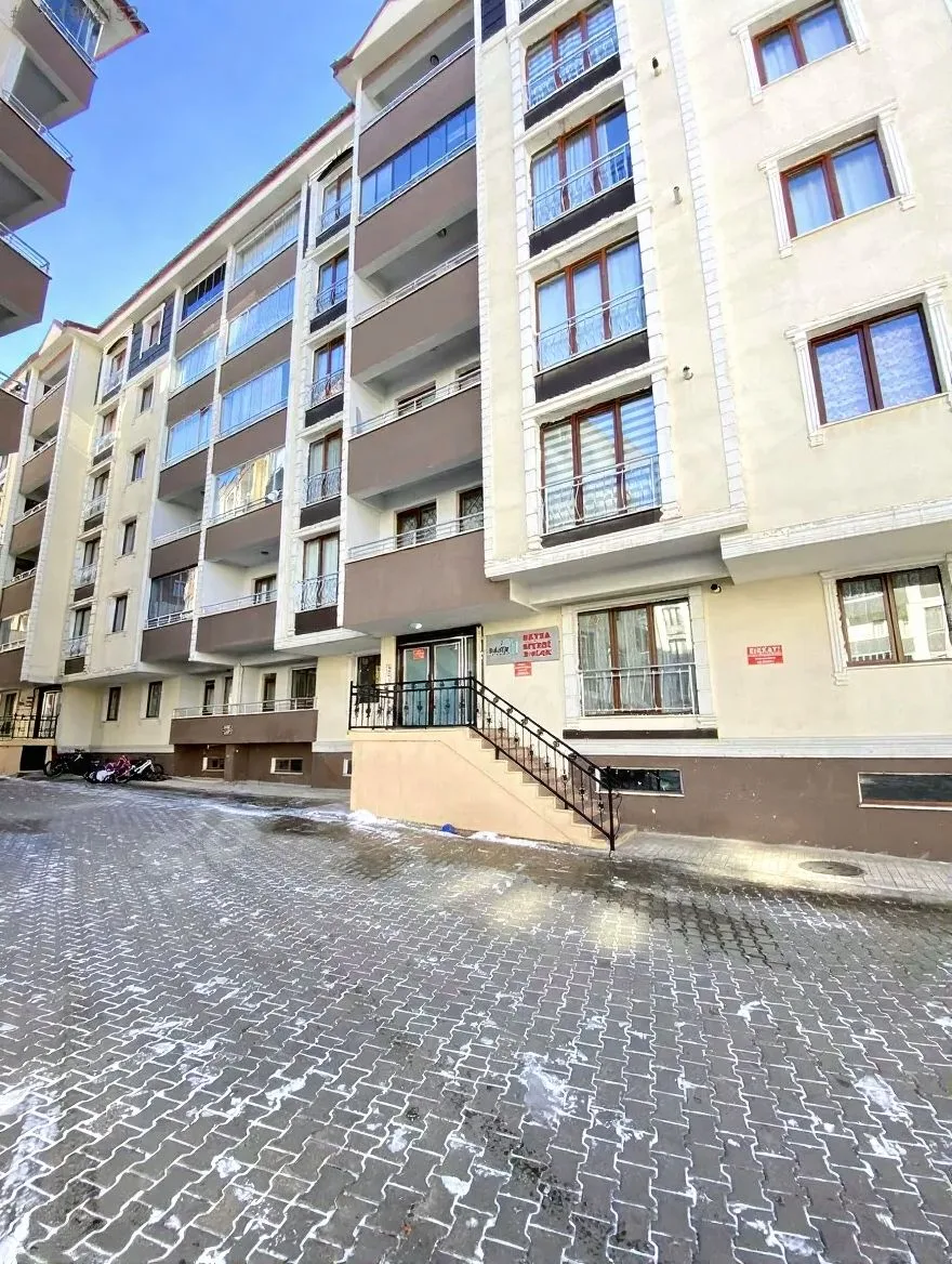 ERZURUM KİRALIK 3+1 DAİRE | PALANDÖKEN 130M² MERKEZİ ISITMALI - Fotoğraf 13