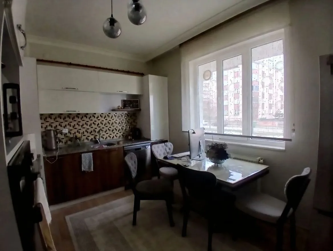 ERZURUM YAKUTIYE SATILIK 2+1 DAİRE ★ 90M² MERKEZİ ISITMALI - Fotoğraf 9