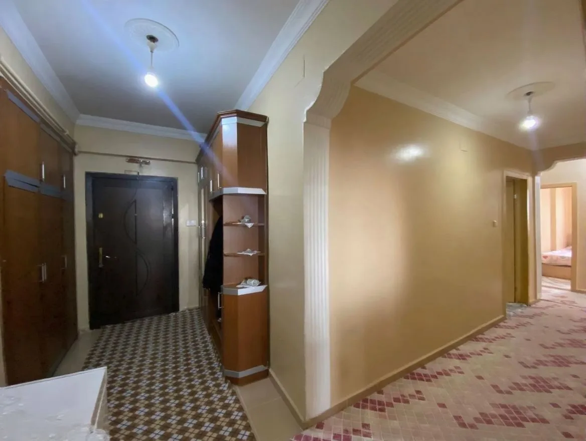 ERZURUM SATILIK 3+1 DAİRE ARA/5 KAT 145M² YAKUTIYE - Fotoğraf 11