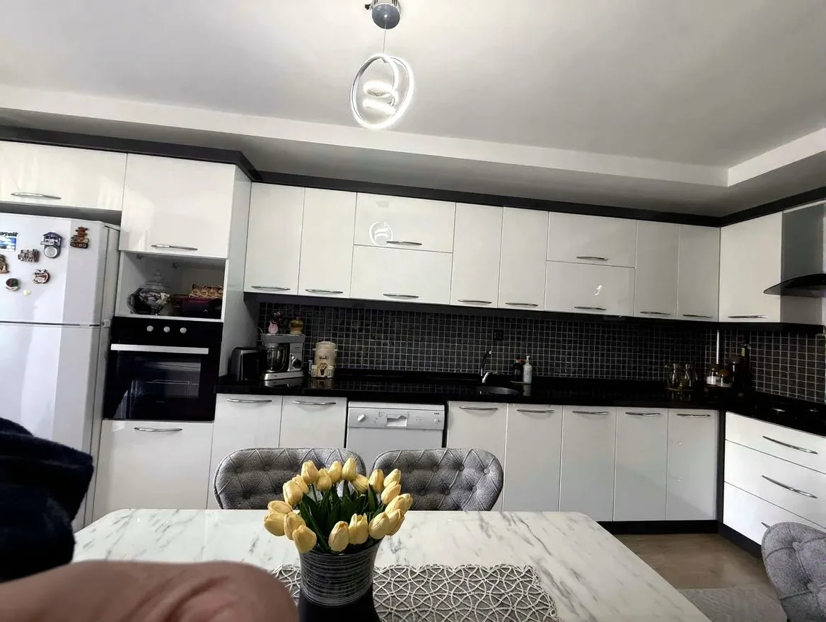 ERZURUM SATILIK MERKEZİ ISITMALI 3+1 DAİRE | 145M² YAKUTIYE - Fotoğraf 15