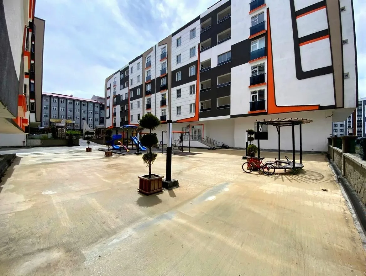 ERZURUM SATILIK 4+1 DAİRE GİRİŞ KAT KAT 186M² PALANDÖKEN - Fotoğraf 4