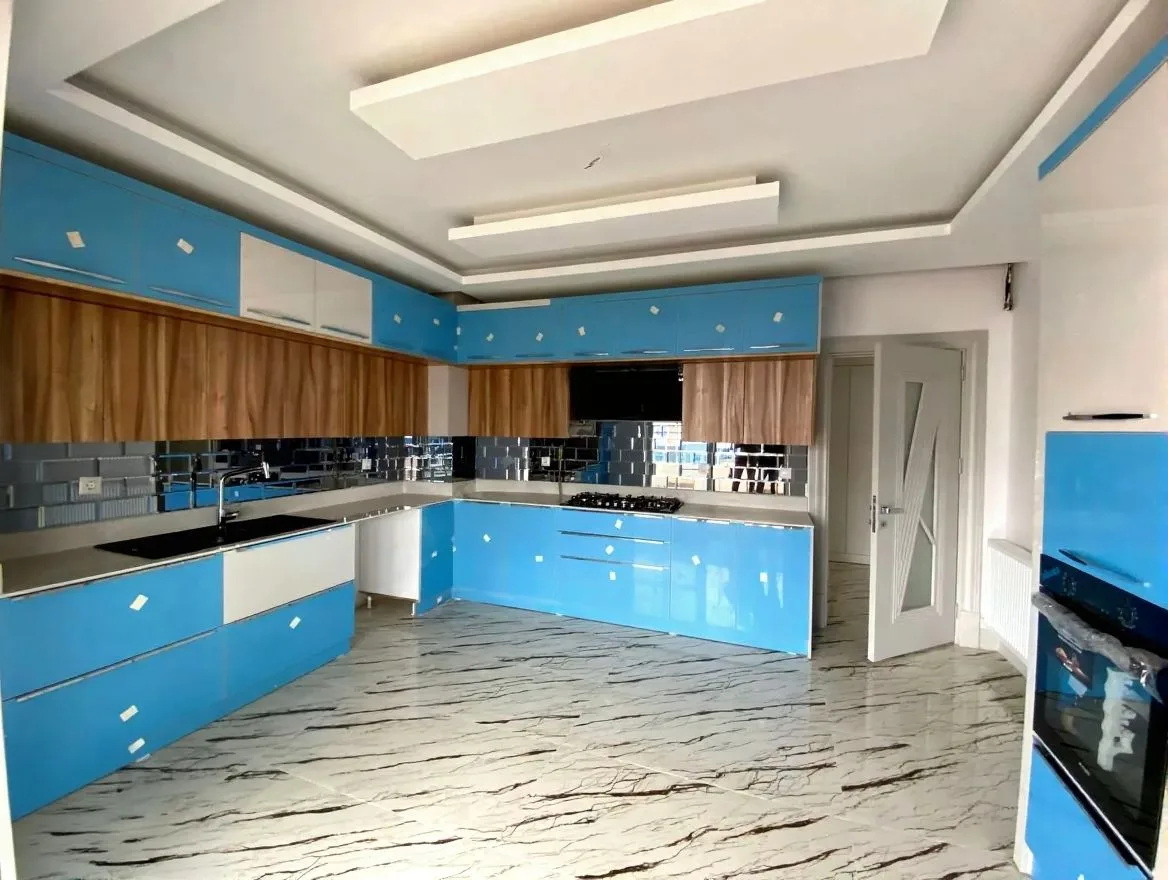 ERZURUM SATILIK 4+1 DAİRE GİRİŞ KAT KAT 186M² PALANDÖKEN - Fotoğraf 8