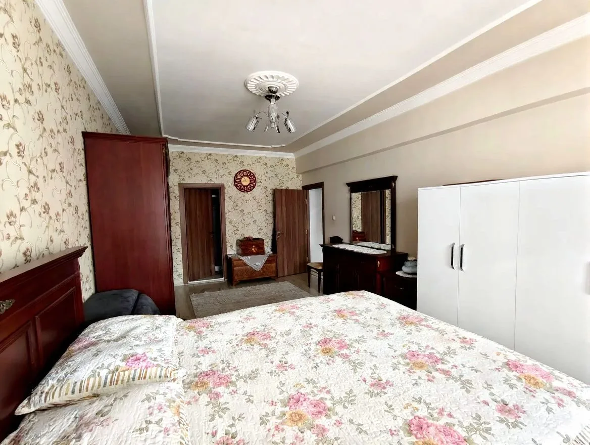 185M² ERZURUM SATILIK 3+1 DAİRE YAKUTIYE MERKEZİ ISITMALI - Fotoğraf 12