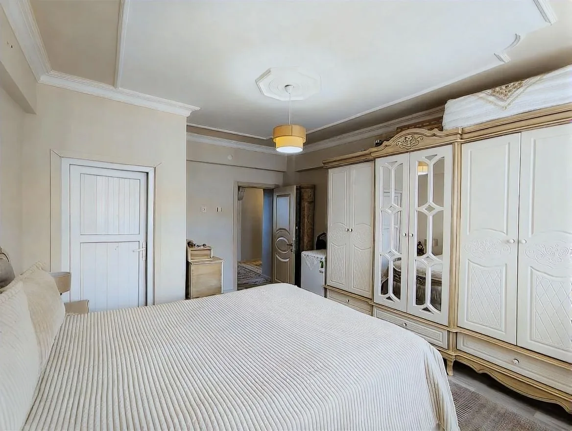 145M² ERZURUM SATILIK 3+1 DAİRE PALANDÖKEN SİTE İÇİ - Fotoğraf 12