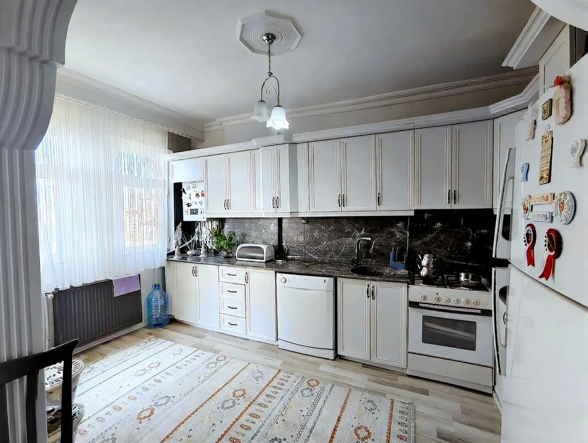 145M² ERZURUM SATILIK 3+1 DAİRE PALANDÖKEN SİTE İÇİ - Fotoğraf 2