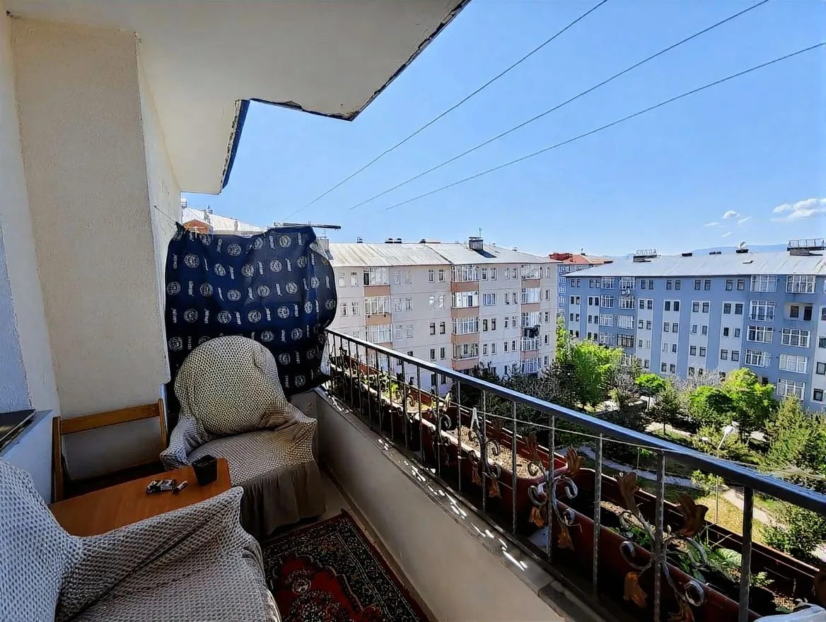 145M² ERZURUM SATILIK 3+1 DAİRE PALANDÖKEN SİTE İÇİ - Fotoğraf 26