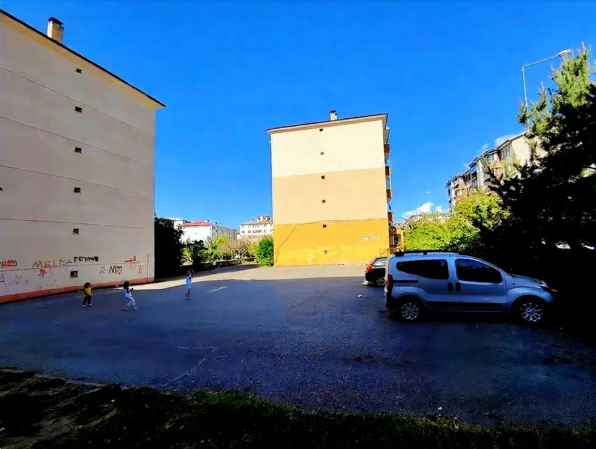 145M² ERZURUM SATILIK 3+1 DAİRE PALANDÖKEN SİTE İÇİ - Fotoğraf 29