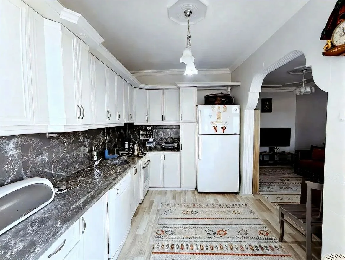 145M² ERZURUM SATILIK 3+1 DAİRE PALANDÖKEN SİTE İÇİ - Fotoğraf 4