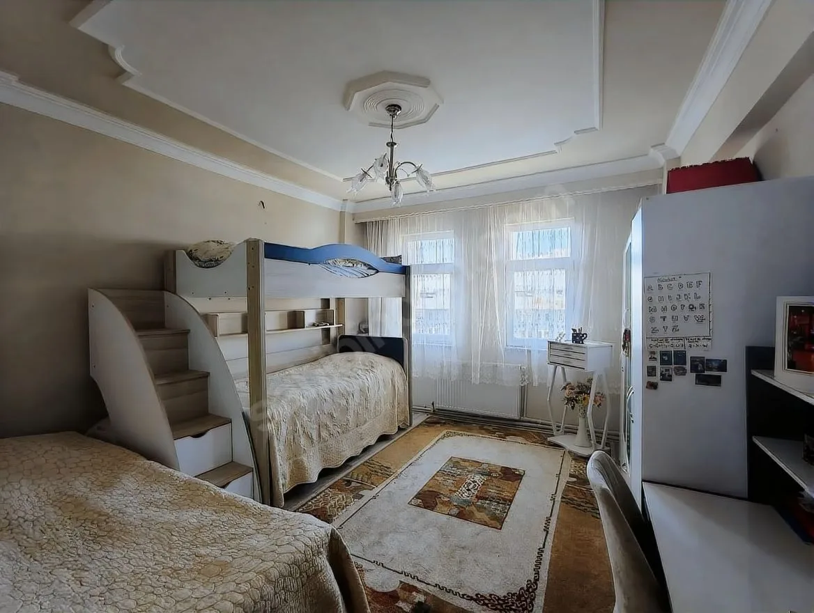 145M² ERZURUM SATILIK 3+1 DAİRE PALANDÖKEN SİTE İÇİ - Fotoğraf 9