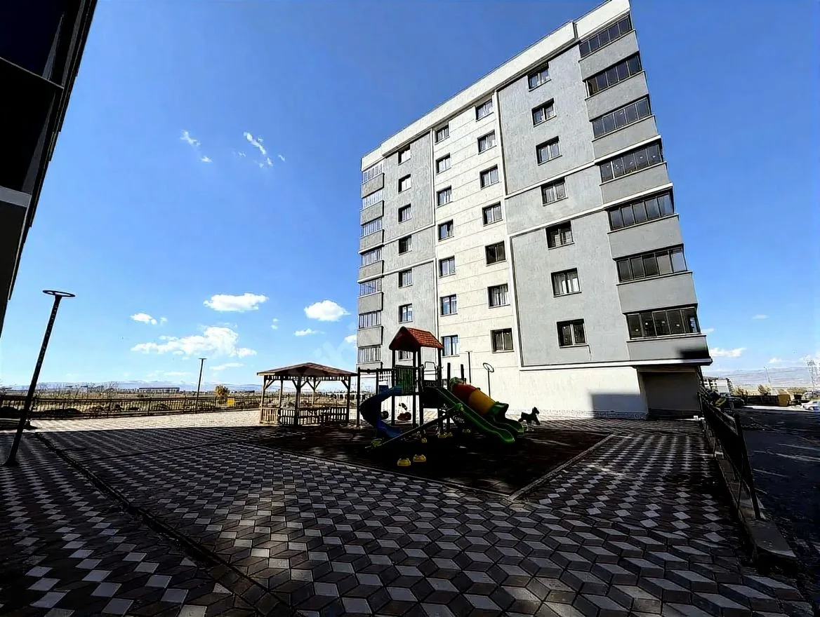ERZURUM YAKUTIYE SATILIK 3+1 DAİRE ★ 135M² SIFIR - 2