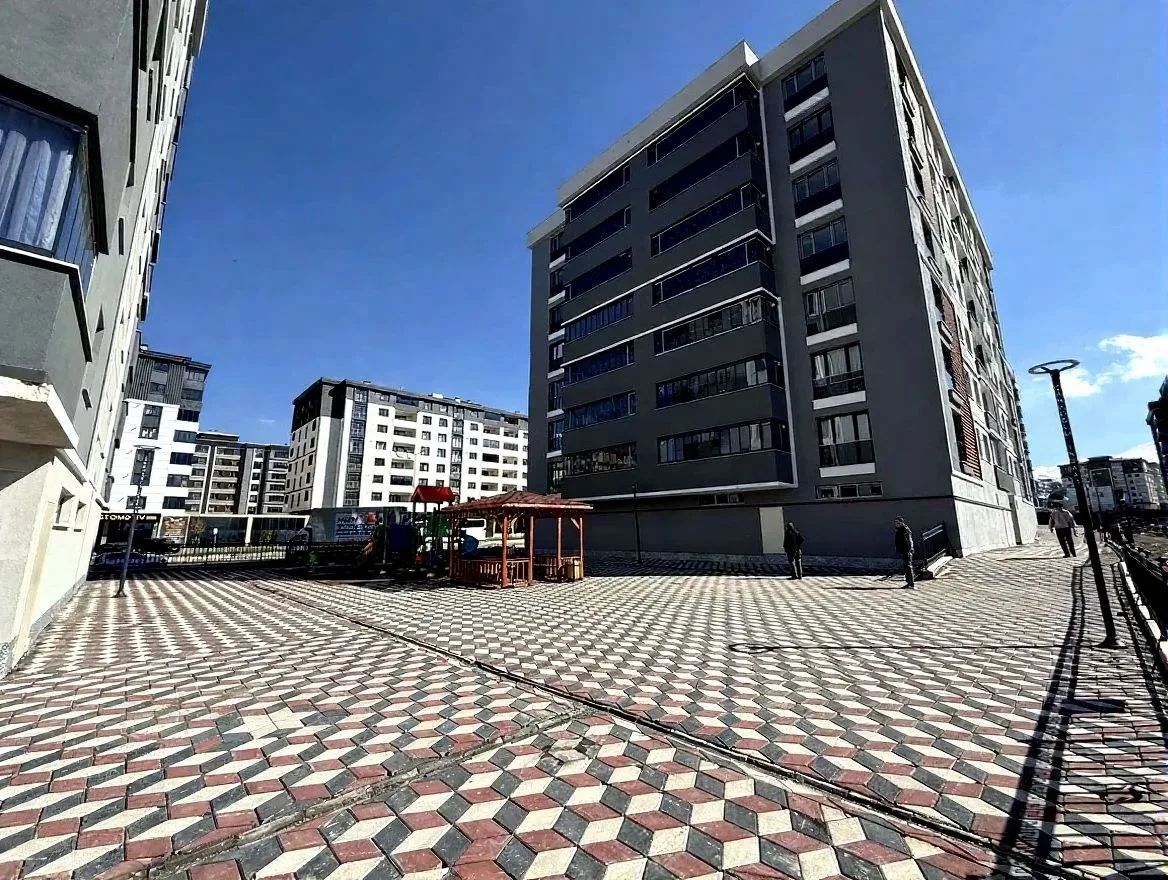 ERZURUM YAKUTIYE SATILIK 3+1 DAİRE ★ 135M² SIFIR - 4