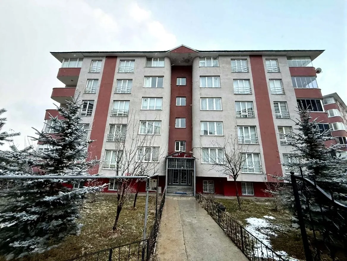 ERZURUM SATILIK 3+1 DAİRE | PALANDÖKEN 150M² ASANSÖRLÜ - 1
