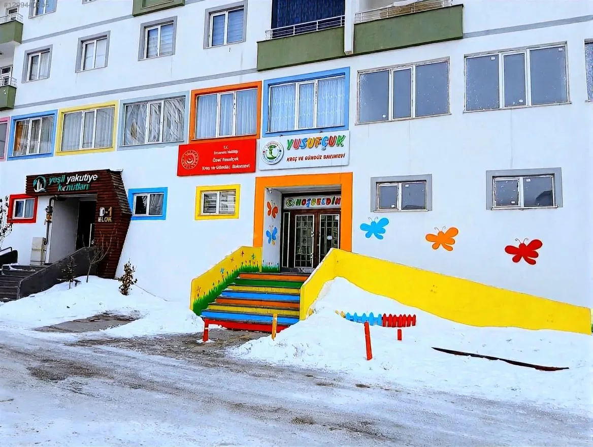 ERZURUM SATILIK MERKEZİ ISITMALI 3+1 DAİRE | 145M² YAKUTIYE - Fotoğraf 27