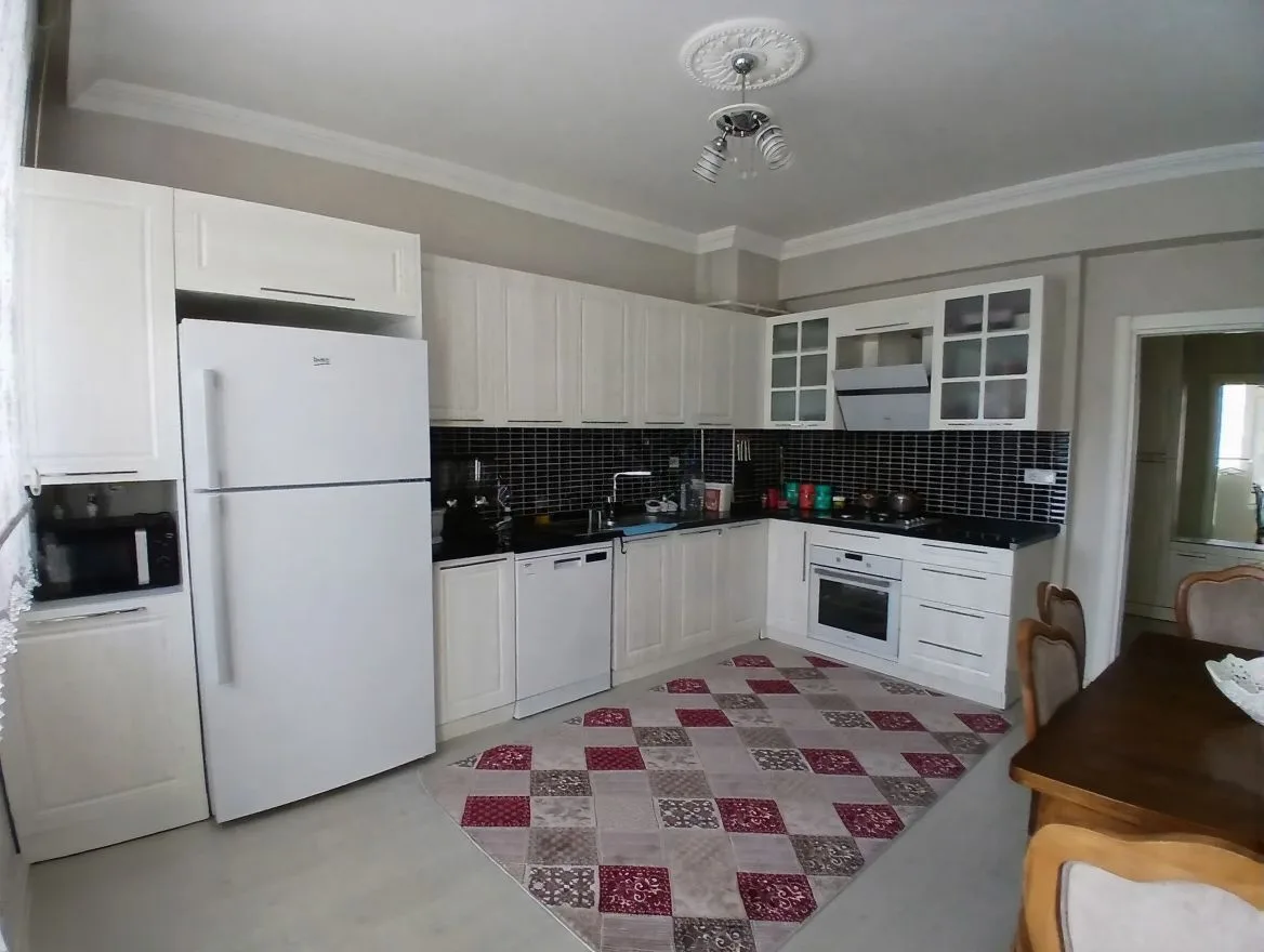 ERZURUM SATILIK MERKEZİ ISITMALI 3+1 DAİRE | 145M² YAKUTIYE - Fotoğraf 6