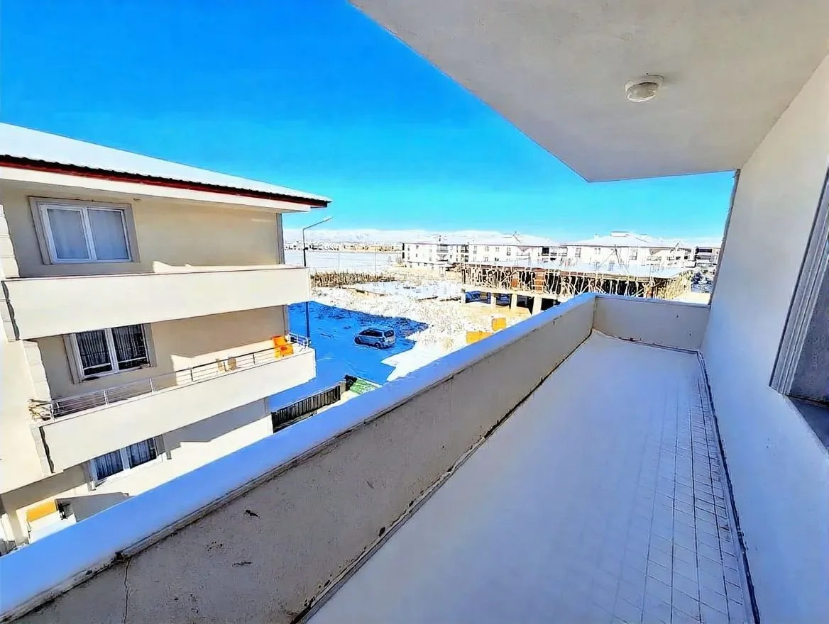 ERZURUM AZIZIYE SATILIK 3+1 DAİRE ★ 130M² MERKEZİ ISITMALI - Fotoğraf 7