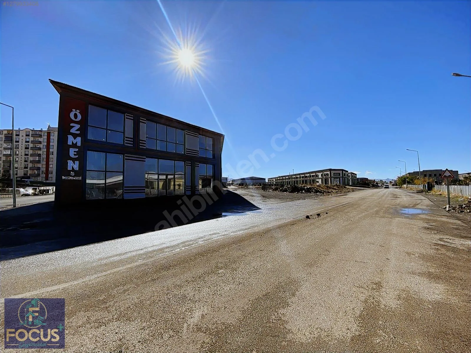 ERZURUM YAKUTIYE KURTULUŞ MH. SATILIK DÜKKAN 450M² - 4