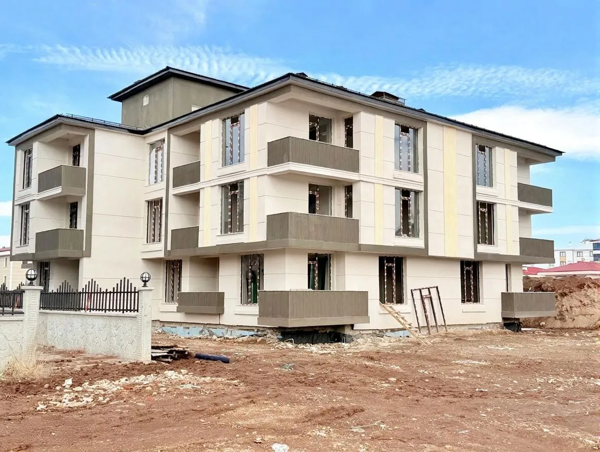 1+1 SATILIK DAİRE ERZURUM/AZIZIYE 46M² ÇATI KATI