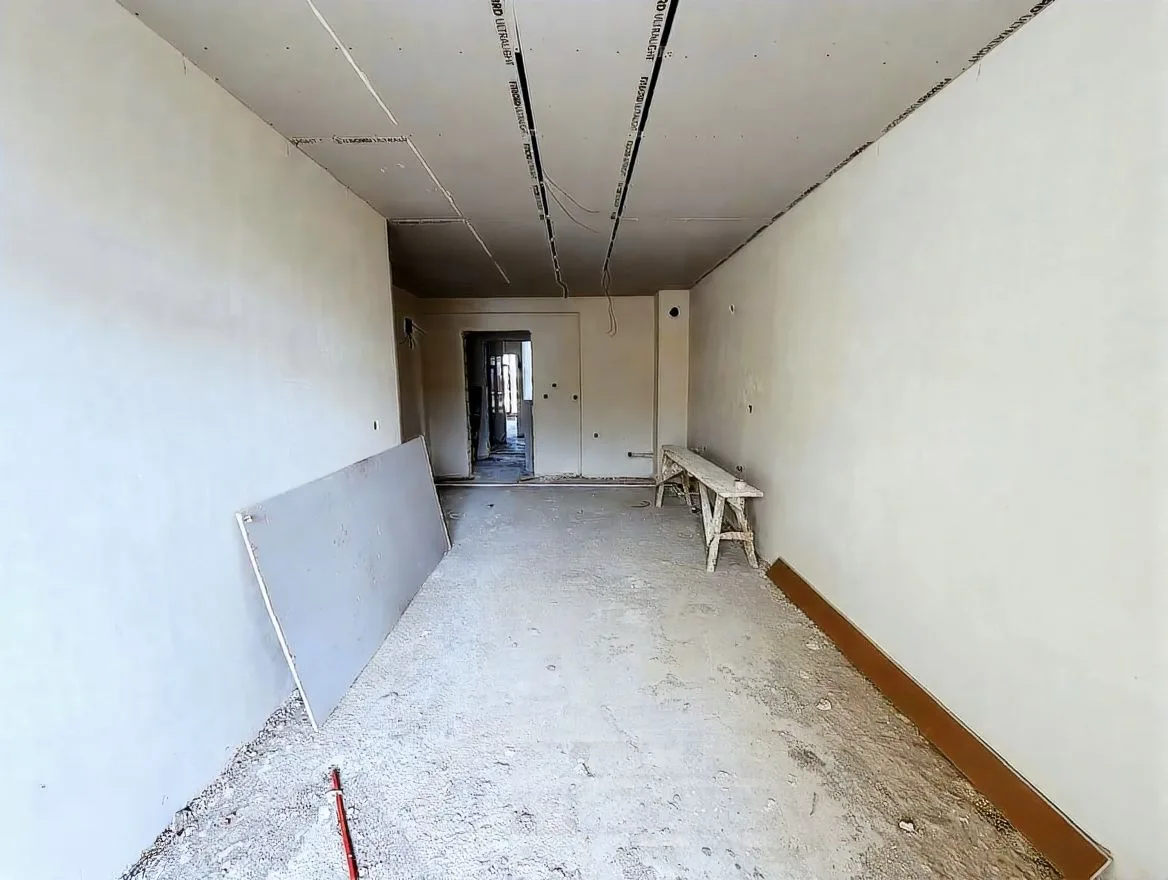 1+1 SATILIK DAİRE ERZURUM/AZIZIYE 46M² ÇATI KATI