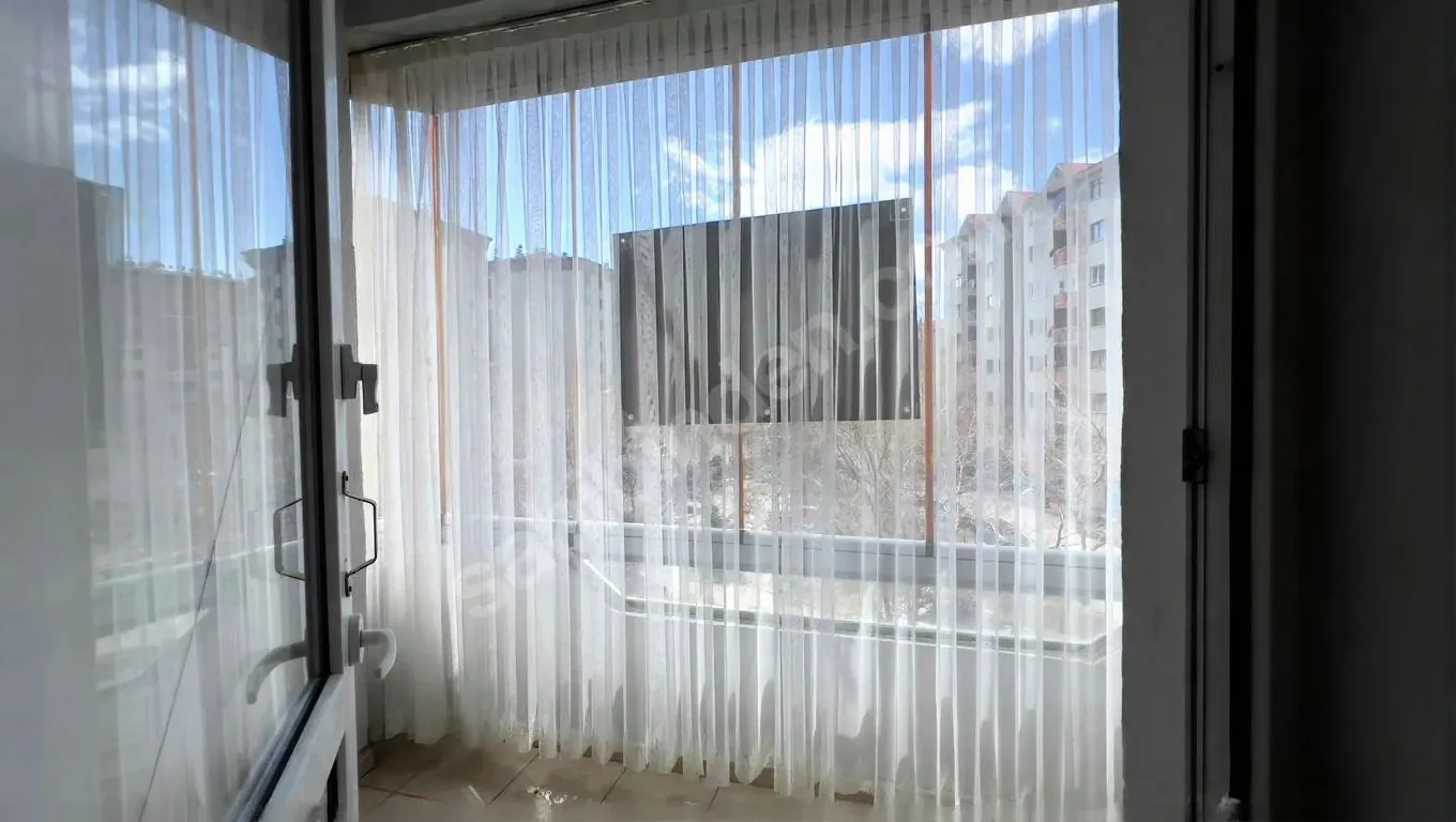 ERZURUM SATILIK 3+1 DAİRE 162M² PALANDÖKEN ÇATI KATI - Fotoğraf 20