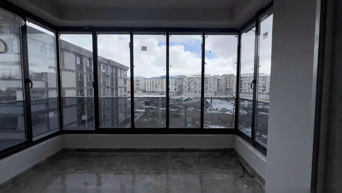 ERZURUM YAKUTIYE SATILIK 3+1 DAİRE 148M² SIFIR - Fotoğraf 28