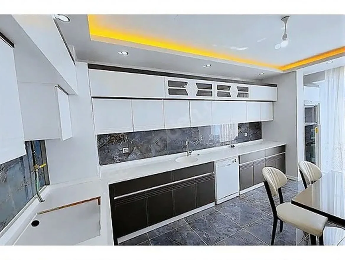 150M² ERZURUM SATILIK 3+1 DAİRE PALANDÖKEN YENİ - 2