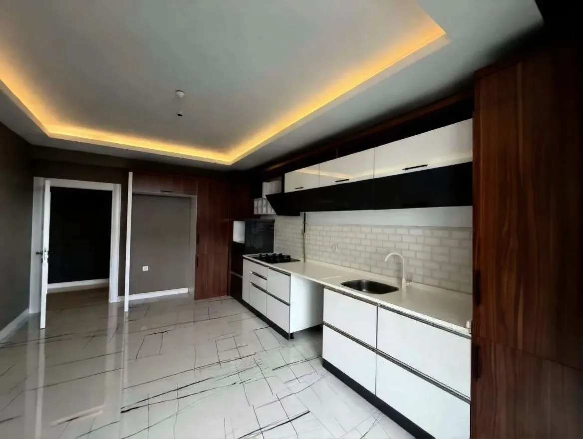 3+1 SATILIK KONAK ERZURUM/YAKUTIYE 140M² - Fotoğraf 2