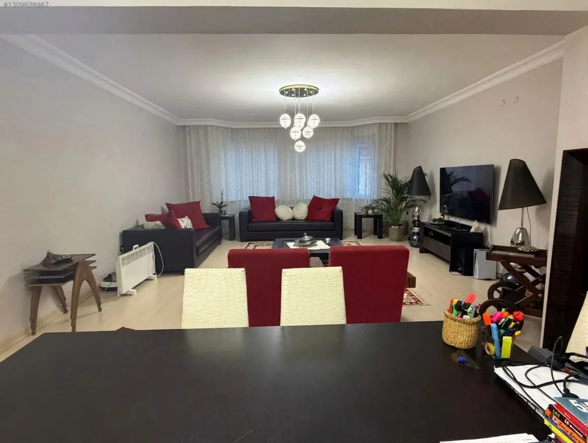 ERZURUM SATILIK 4+1 DAİRE | YAKUTIYE 220M² MERKEZİ ISITMALI
