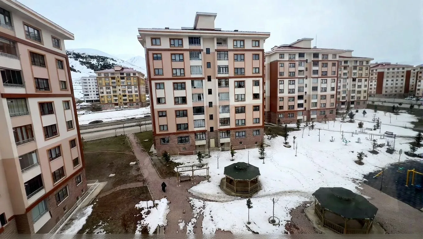 ERZURUM SATILIK 3+1 DAİRE | PALANDÖKEN 140M² MERKEZİ ISITMALI - Fotoğraf 2