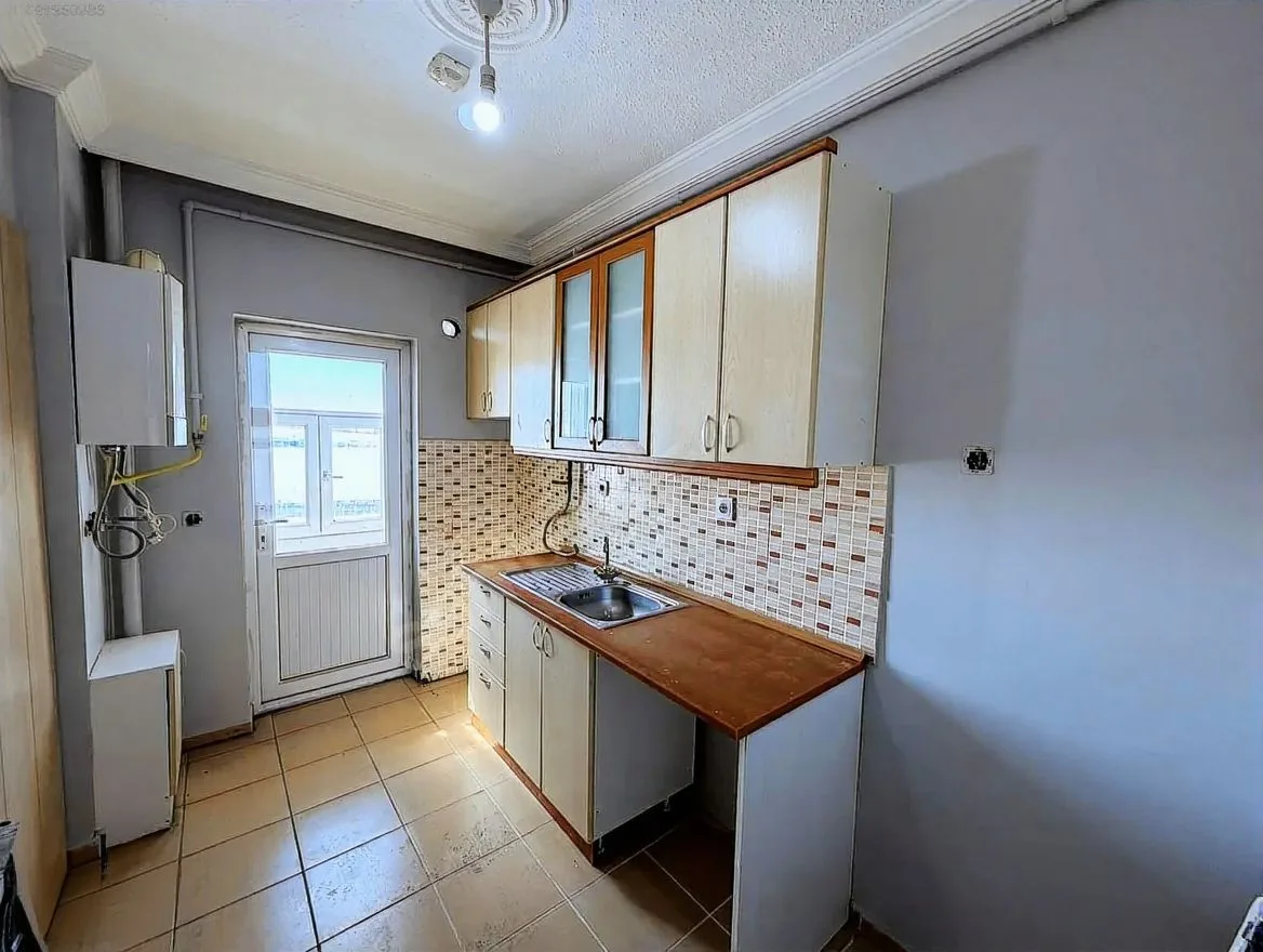 ERZURUM PALANDÖKEN SATILIK 2+1 DAİRE 87M² MERKEZİ ISITMALI - Fotoğraf 17